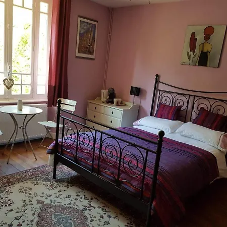 Les Charrons Bed & Breakfast Segur-le-Chateau Exterior photo